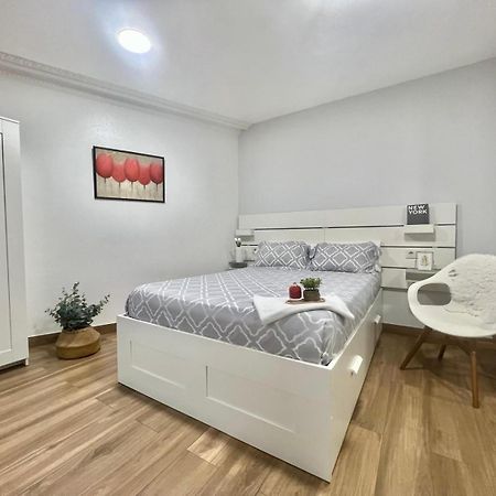 Apartamento Centrico Cerca De La Playa Bueu Ngoại thất bức ảnh