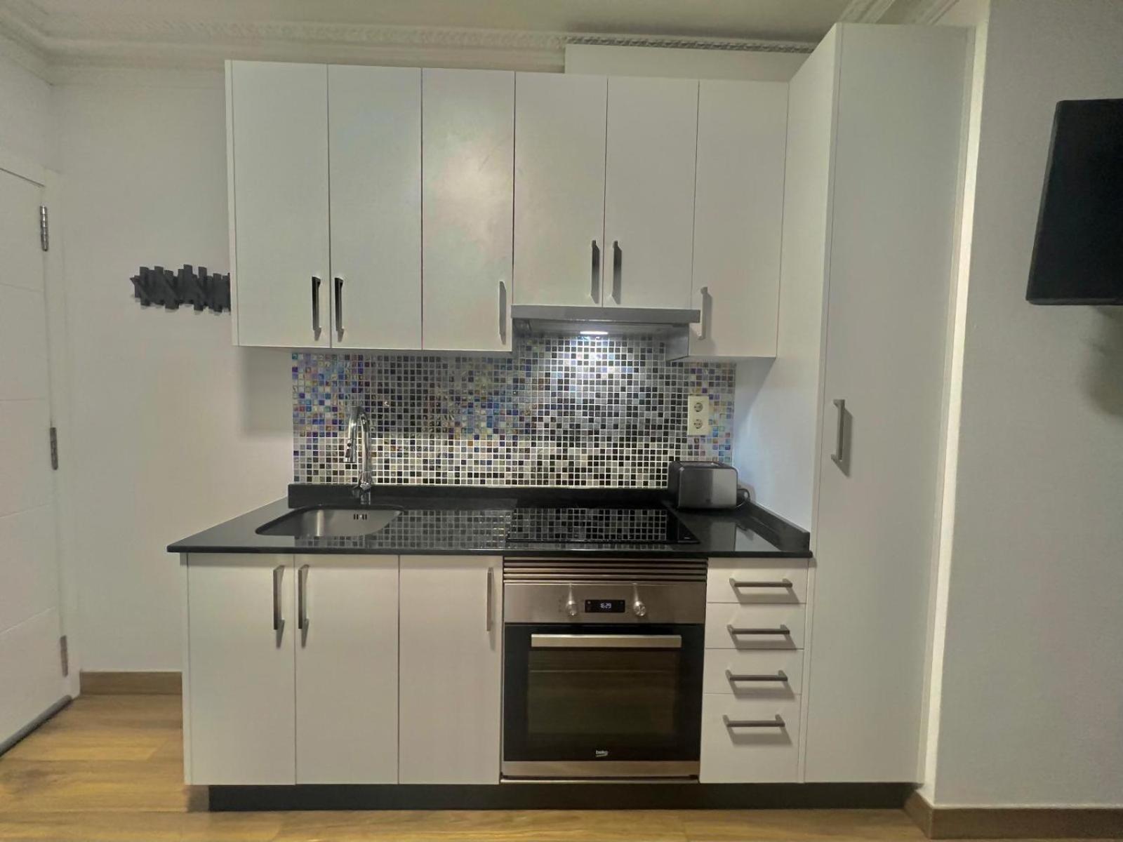 Apartamento Centrico Cerca De La Playa Bueu Ngoại thất bức ảnh